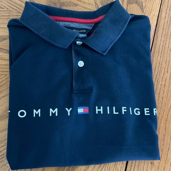 Tommy Hilfilger Polo Shirt Youth Sz L (16-18) gently used - Picture 8 of 8